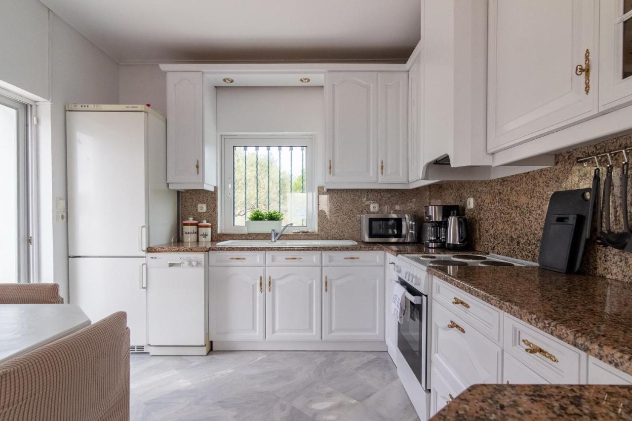 House With Amazing Ocean View And Patio - Pool Villa Porto Heli Luaran gambar