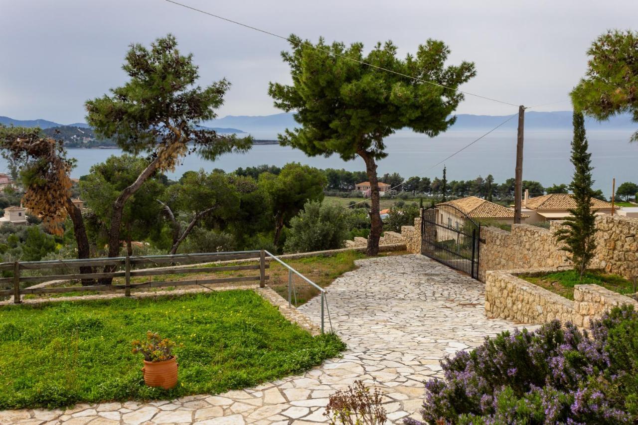 House With Amazing Ocean View And Patio - Pool Villa Porto Heli Luaran gambar
